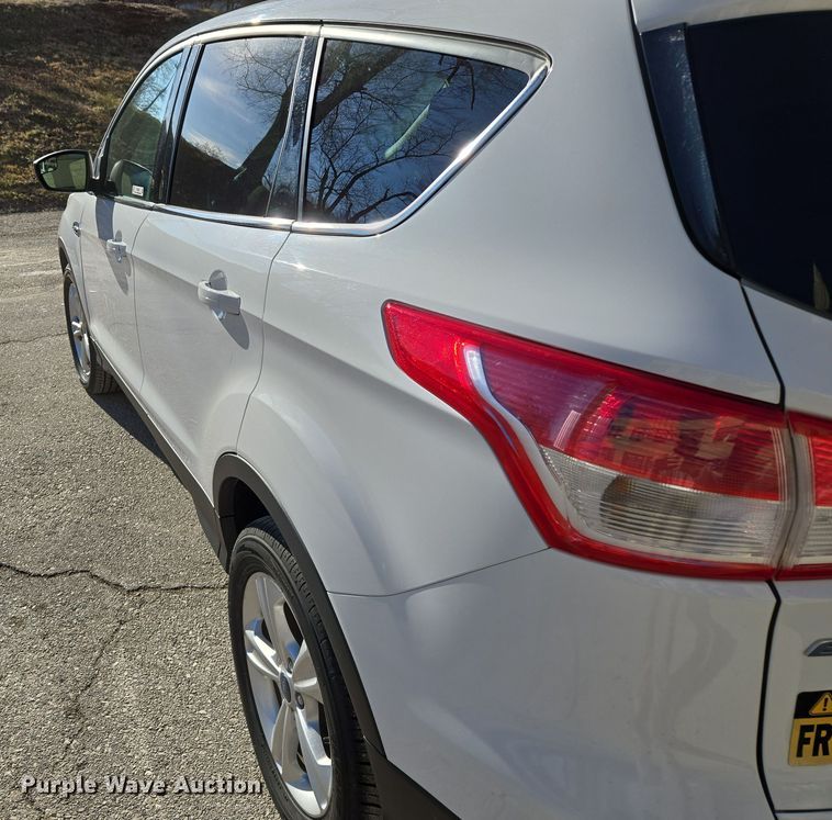 image for item EQ6730 2013 Ford  Escape  SUV