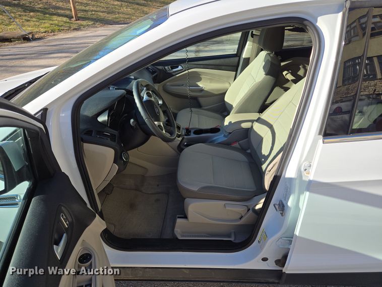 image for item EQ6730 2013 Ford  Escape  SUV