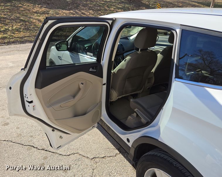 image for item EQ6730 2013 Ford  Escape  SUV