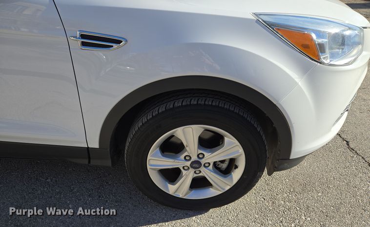 image for item EQ6730 2013 Ford  Escape  SUV