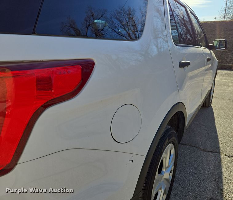 image for item EQ6731 2018 Ford  Explorer Police Interceptor SUV