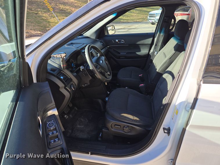 image for item EQ6731 2018 Ford  Explorer Police Interceptor SUV
