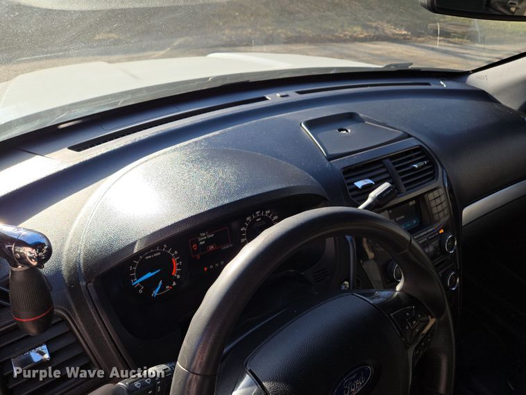 image for item EQ6731 2018 Ford  Explorer Police Interceptor SUV