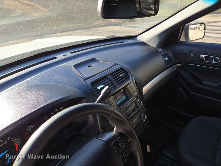 image for item EQ6731 2018 Ford  Explorer Police Interceptor SUV