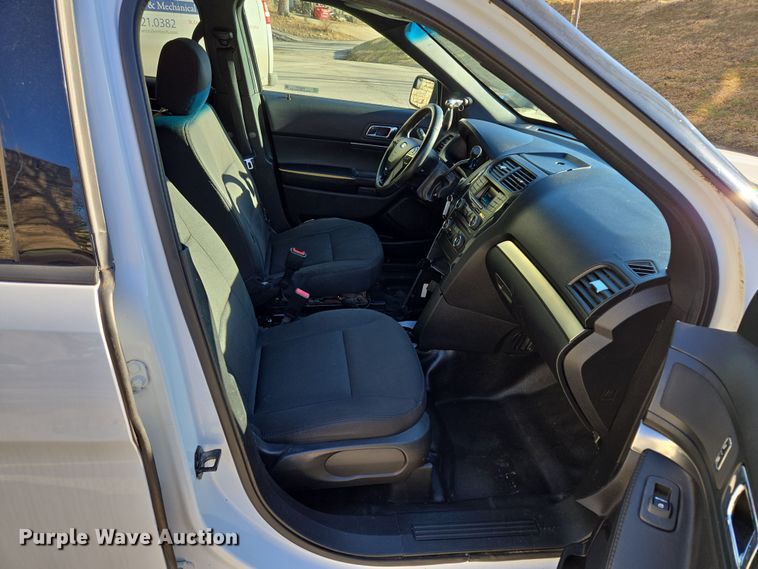 image for item EQ6731 2018 Ford  Explorer Police Interceptor SUV