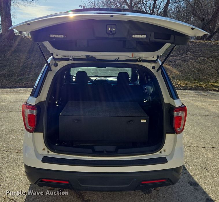 image for item EQ6731 2018 Ford  Explorer Police Interceptor SUV