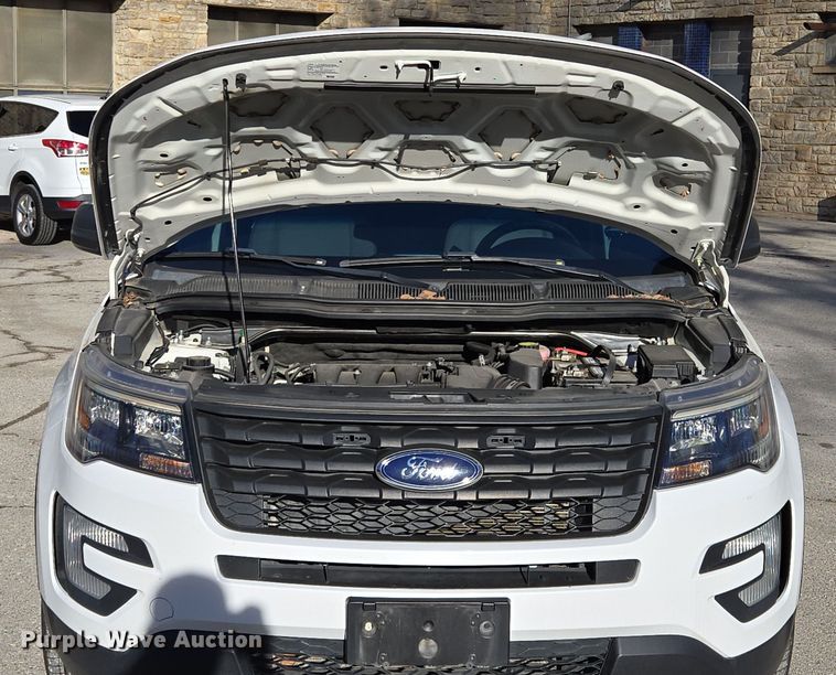 image for item EQ6731 2018 Ford  Explorer Police Interceptor SUV