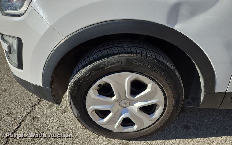 image for item EQ6731 2018 Ford  Explorer Police Interceptor SUV