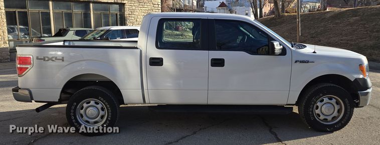 image for item EQ6732 2013 Ford  F150 SuperCrew pickup truck