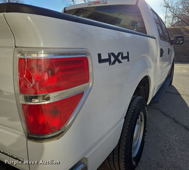 image for item EQ6732 2013 Ford  F150 SuperCrew pickup truck