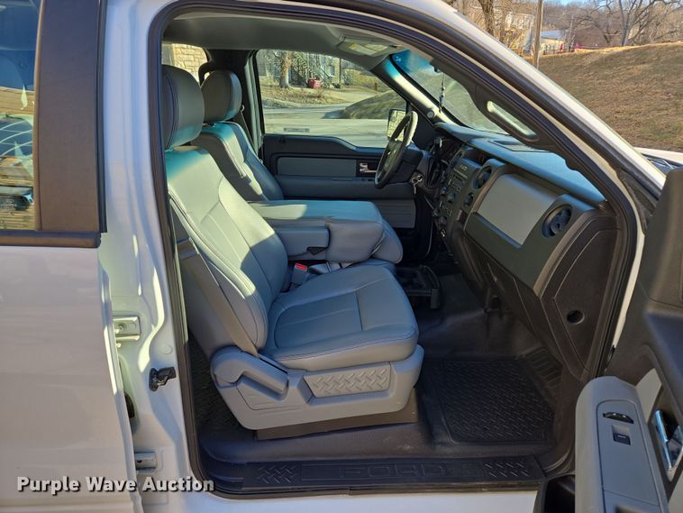 image for item EQ6732 2013 Ford  F150 SuperCrew pickup truck