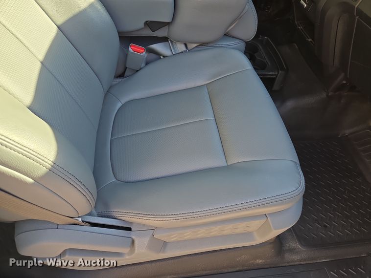 image for item EQ6732 2013 Ford  F150 SuperCrew pickup truck