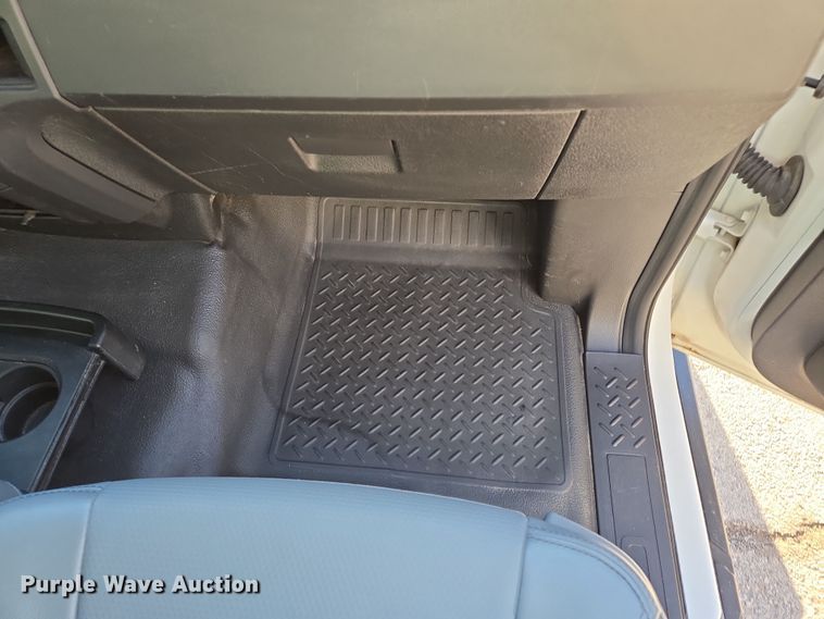 image for item EQ6732 2013 Ford  F150 SuperCrew pickup truck