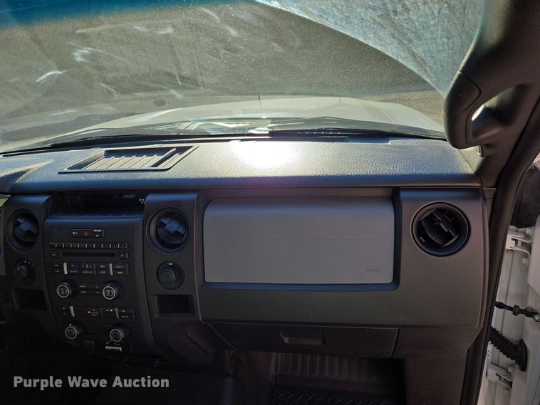 image for item EQ6732 2013 Ford  F150 SuperCrew pickup truck