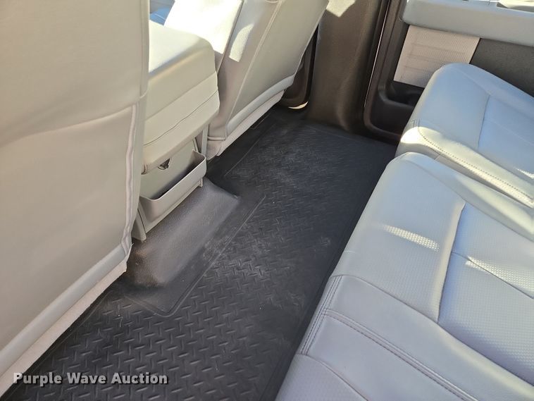 image for item EQ6732 2013 Ford  F150 SuperCrew pickup truck