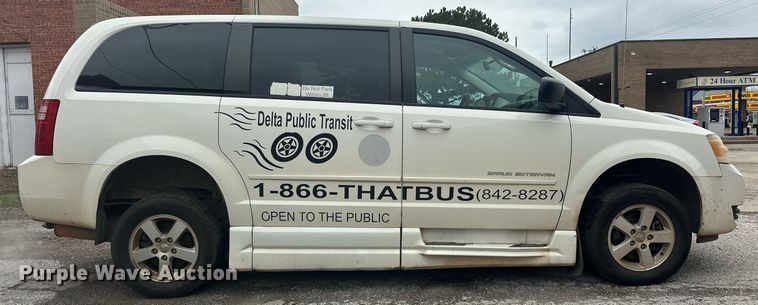 image for item ER4992 2010 Dodge Grand Caravan SE van