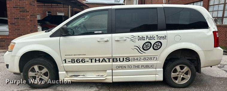 image for item ER4992 2010 Dodge Grand Caravan SE van