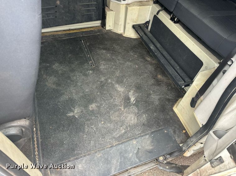 image for item ER4992 2010 Dodge Grand Caravan SE van