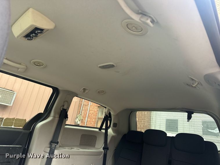 image for item ER4992 2010 Dodge Grand Caravan SE van