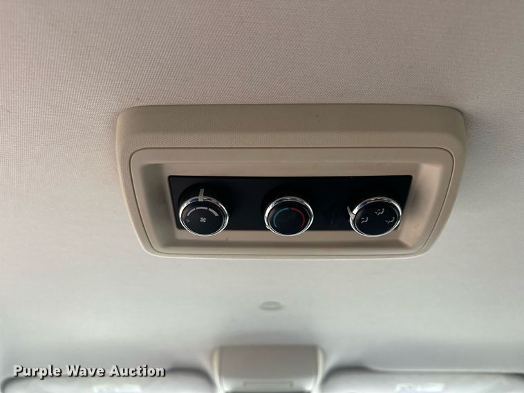 image for item ER4992 2010 Dodge Grand Caravan SE van