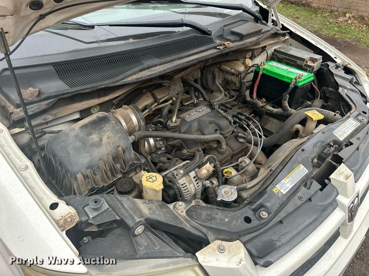 image for item ER4992 2010 Dodge Grand Caravan SE van