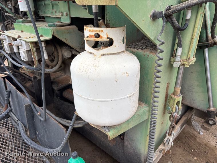 image for item EY9922 1995 Neal DM6500 paver