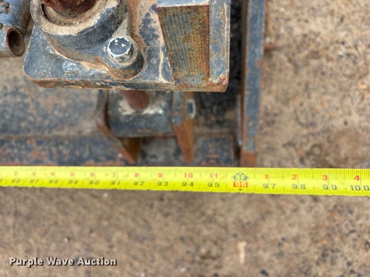 image for item EY9922 1995 Neal DM6500 paver