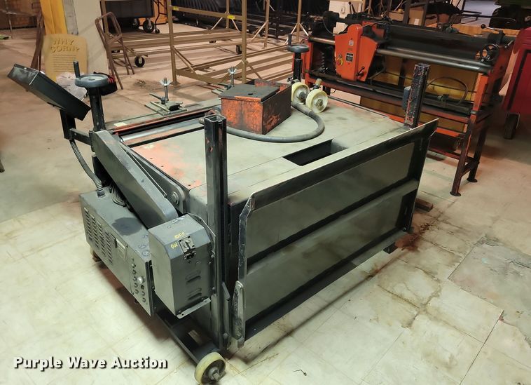 image for item NB9820 (2) Atterton & Ellis grinders