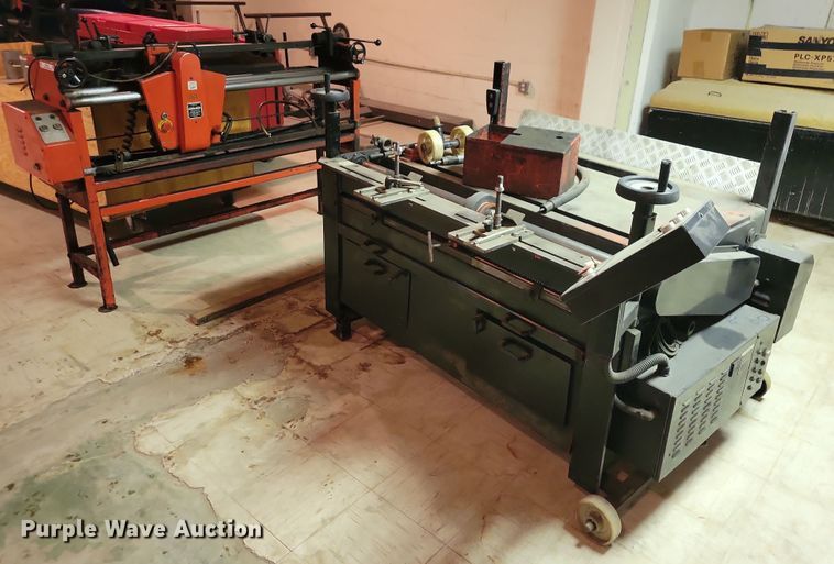 image for item NB9820 (2) Atterton & Ellis grinders