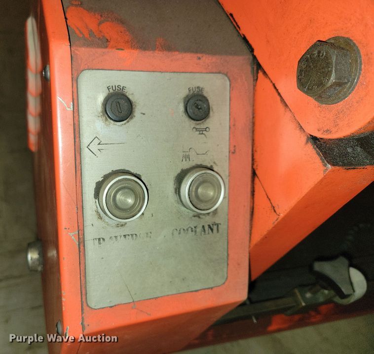 image for item NB9820 (2) Atterton & Ellis grinders