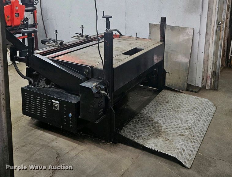 image for item NB9820 (2) Atterton & Ellis grinders