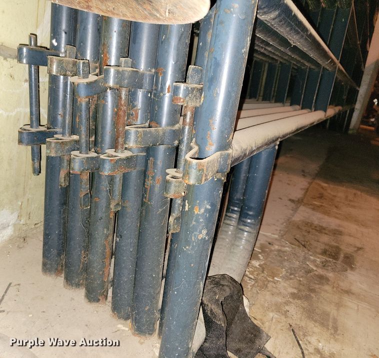 image for item NB9821 (7) 16' gate panels