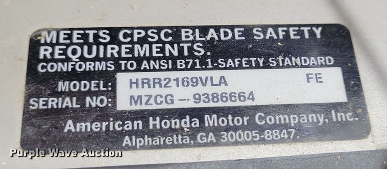 image for item NB9825 (3) Honda push mowers
