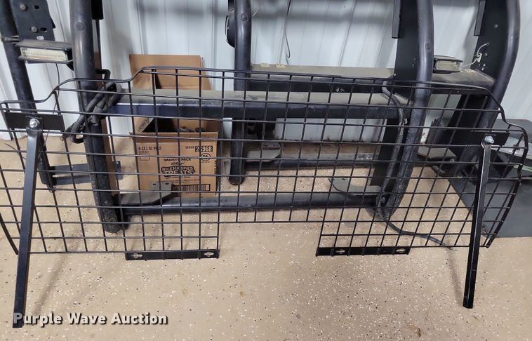 image for item NB9828 Police vehicle parts and accessories