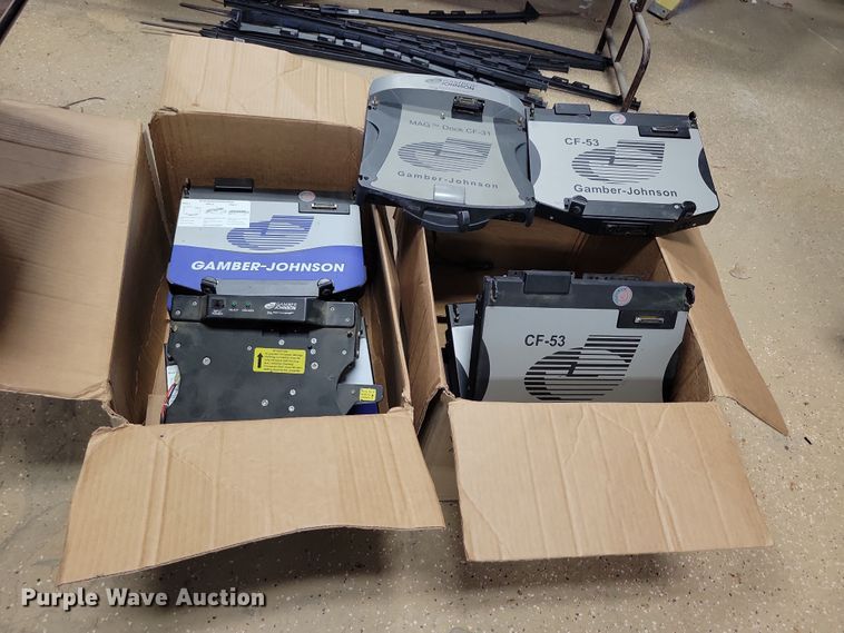 image for item NB9829 Police vehicle parts and accessories