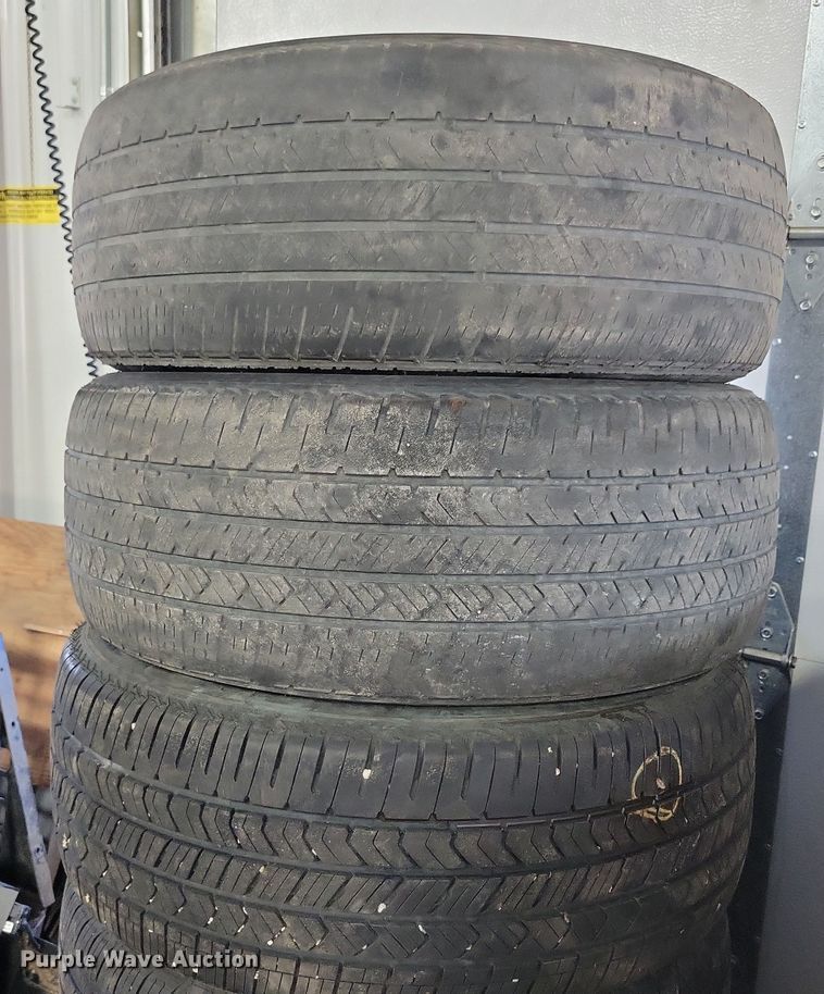 image for item NB9830 (17) tires