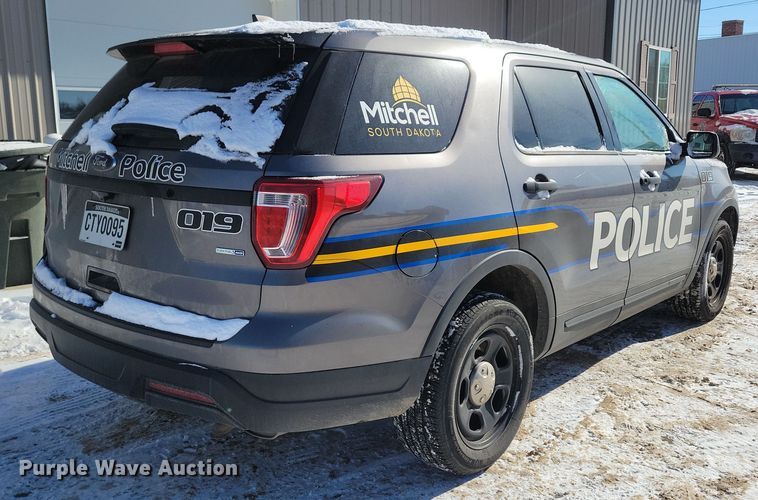 image for item NB9831 2018 Ford Explorer Police interceptor SUV