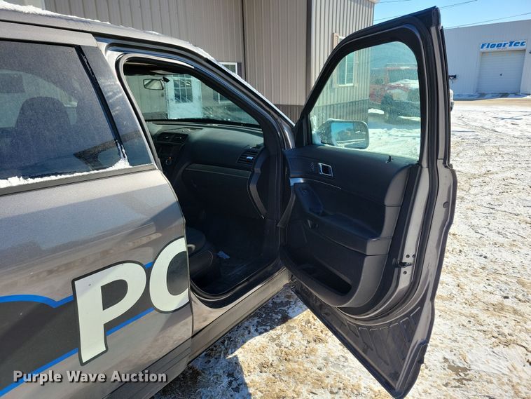 image for item NB9831 2018 Ford Explorer Police interceptor SUV
