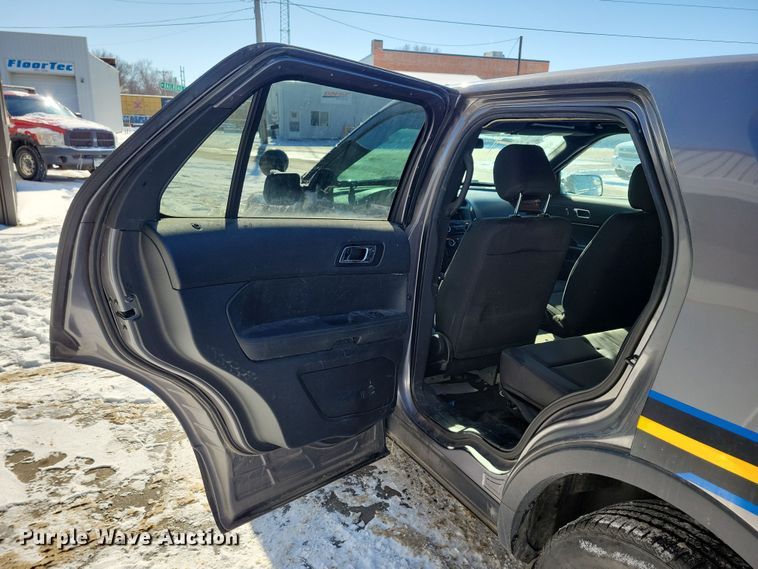 image for item NB9831 2018 Ford Explorer Police interceptor SUV
