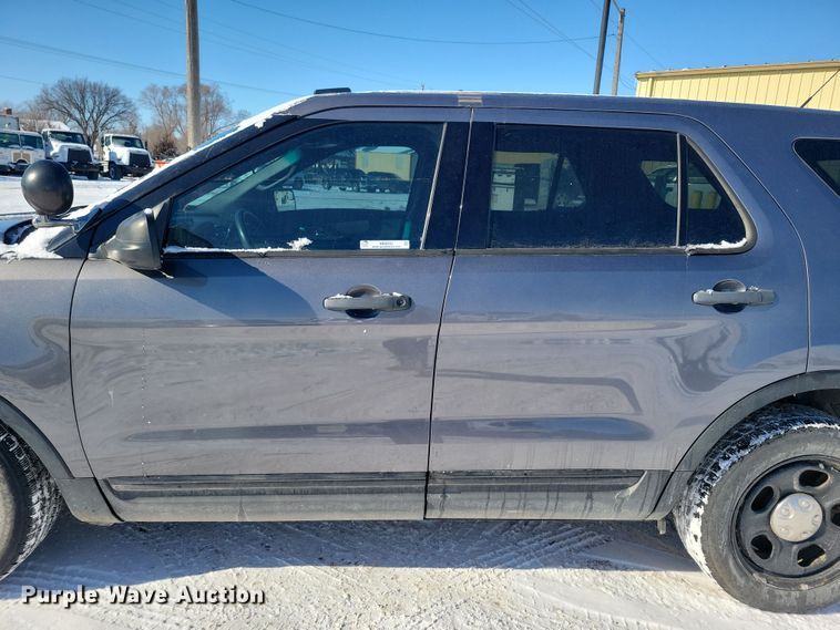 image for item NB9832 2014 Ford Explorer Police Interceptor SUV