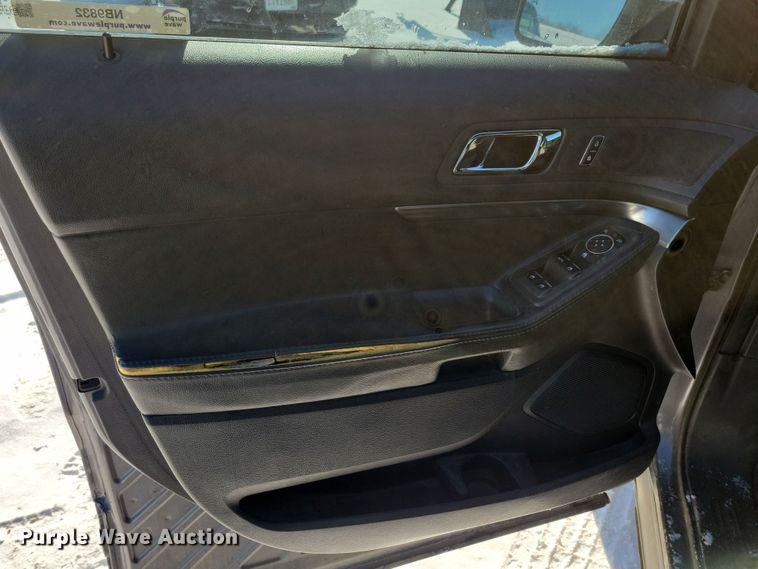 image for item NB9832 2014 Ford Explorer Police Interceptor SUV