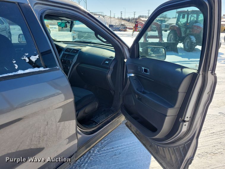 image for item NB9832 2014 Ford Explorer Police Interceptor SUV