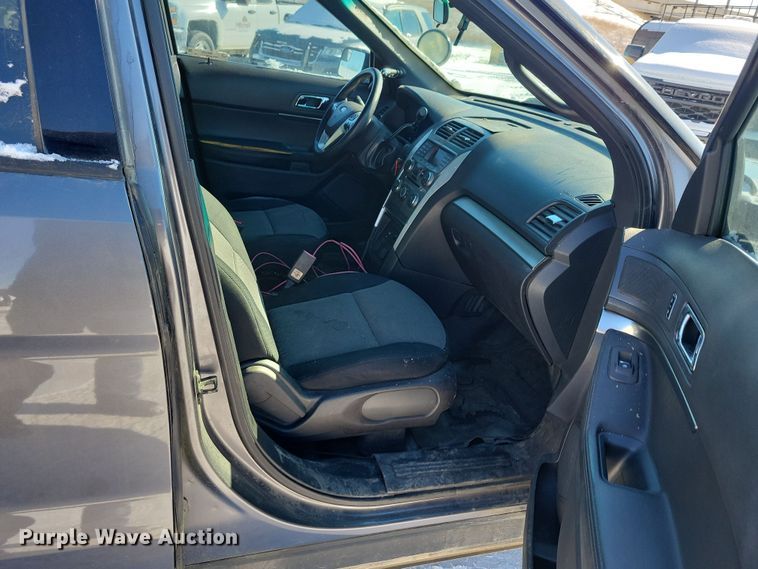 image for item NB9832 2014 Ford Explorer Police Interceptor SUV