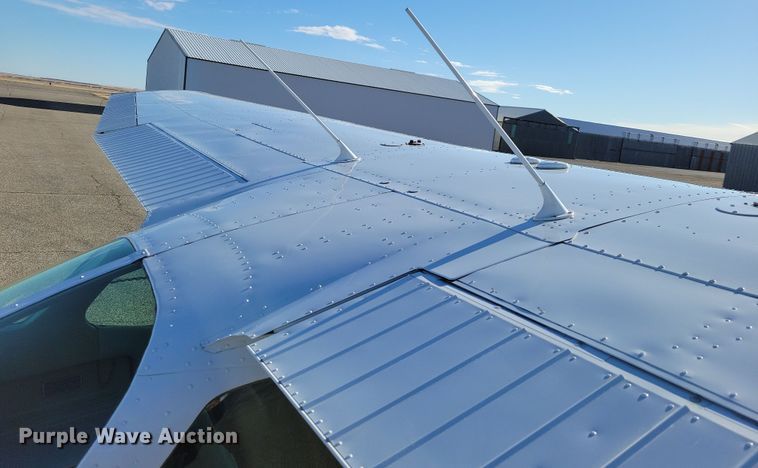 image for item NB9846 1982 Cessna 172P Skyhawk II airplane