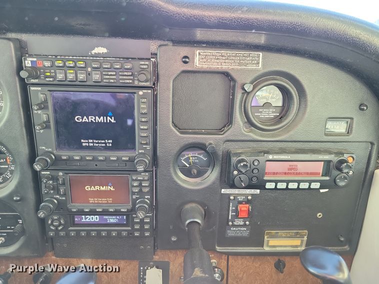 image for item NB9846 1982 Cessna 172P Skyhawk II airplane