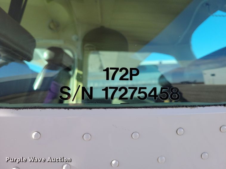 image for item NB9846 1982 Cessna 172P Skyhawk II airplane