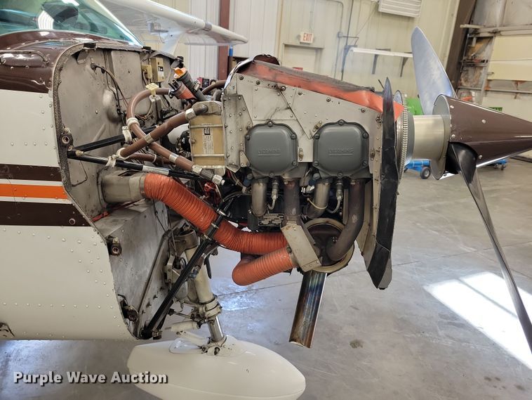 image for item NB9846 1982 Cessna 172P Skyhawk II airplane