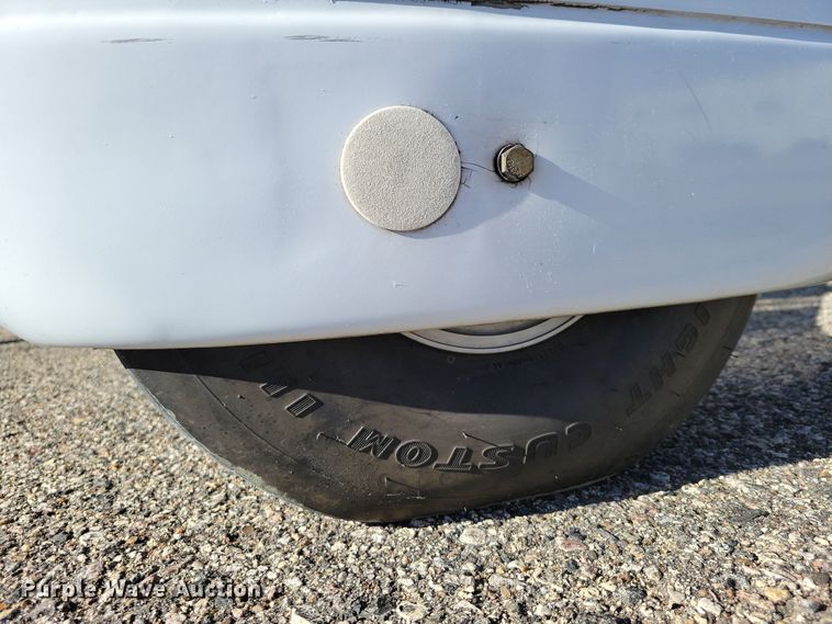 image for item NB9846 1982 Cessna 172P Skyhawk II airplane