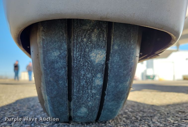 image for item NB9846 1982 Cessna 172P Skyhawk II airplane