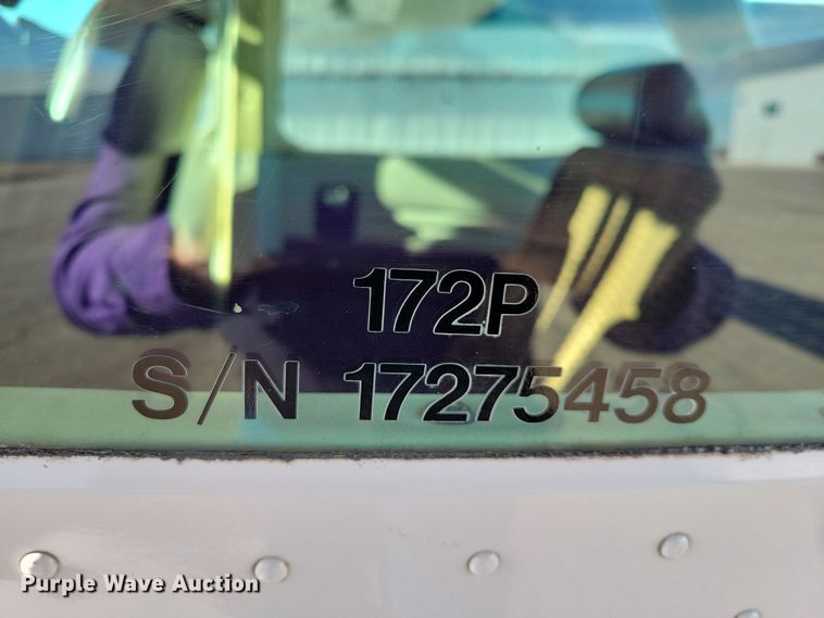 image for item NB9846 1982 Cessna 172P Skyhawk II airplane